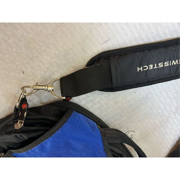 Swiss+Tech Messenger Backpack Bag Blue/Blk 16x18" - Picture 4 of 10